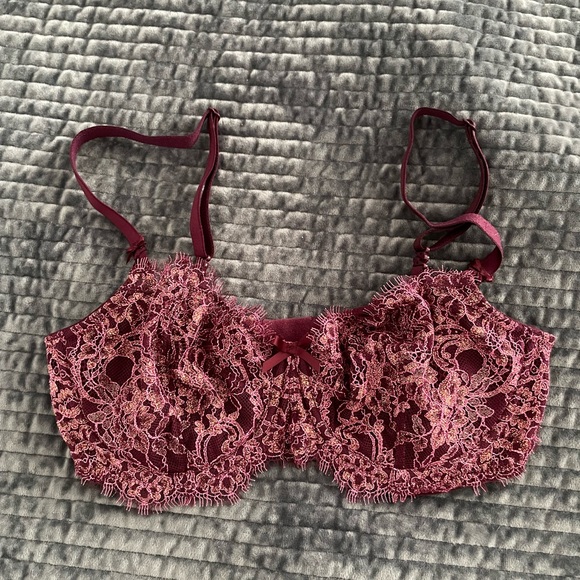 Victoria's Secret Other - Victoria’s Secret bra 34D
